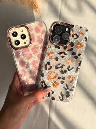 ✨ Golden Leopard Luxe Case “Fierce Style, Luxe Protection.”